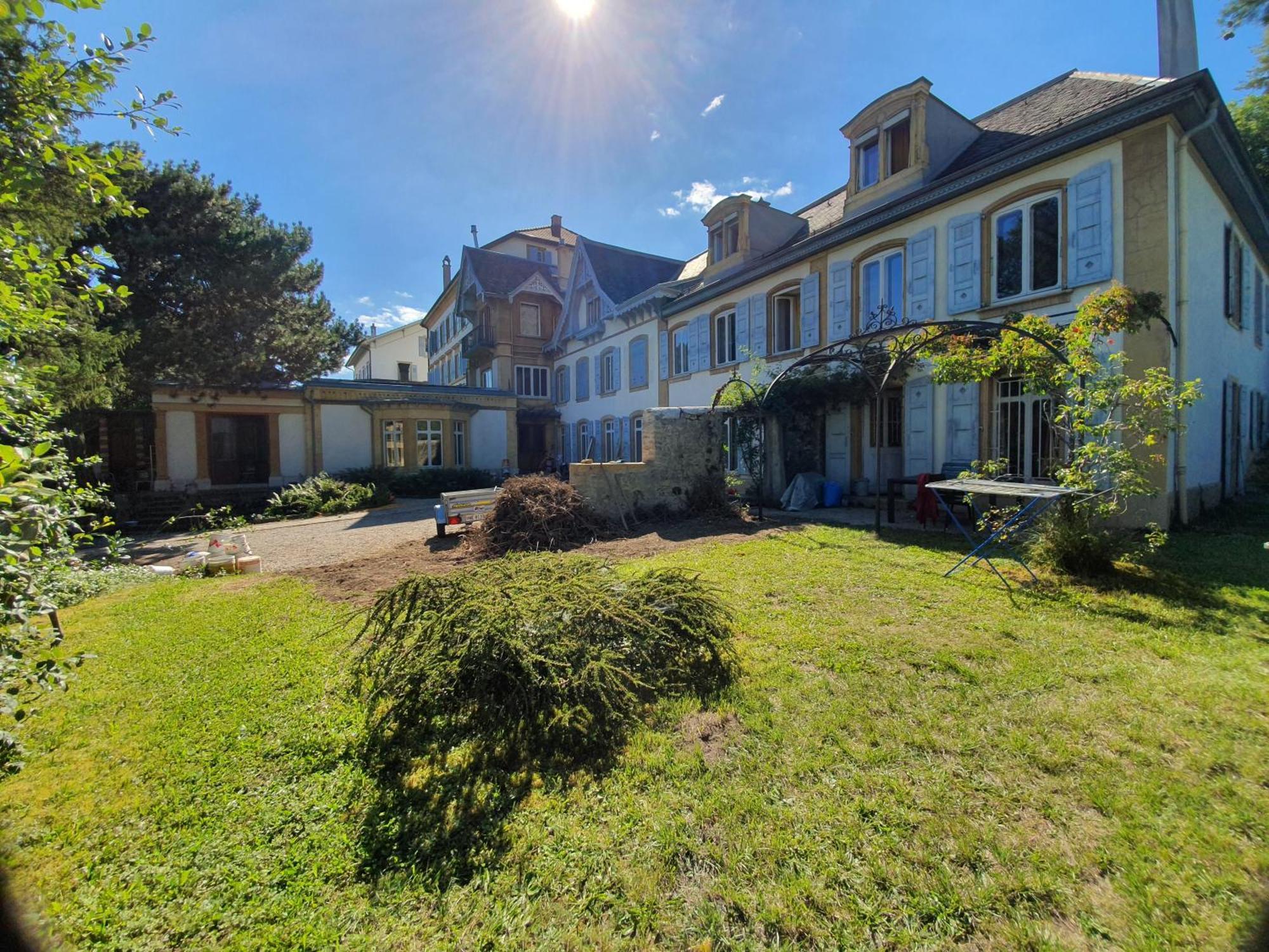 Le Faubourg 29 Otel Neuchâtel Dış mekan fotoğraf